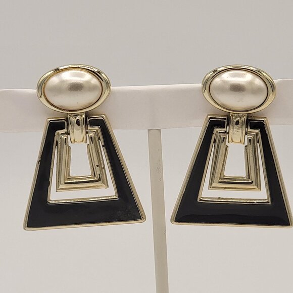 Jewelry - Large Geometric Faux Pearl Clip-on Earrings